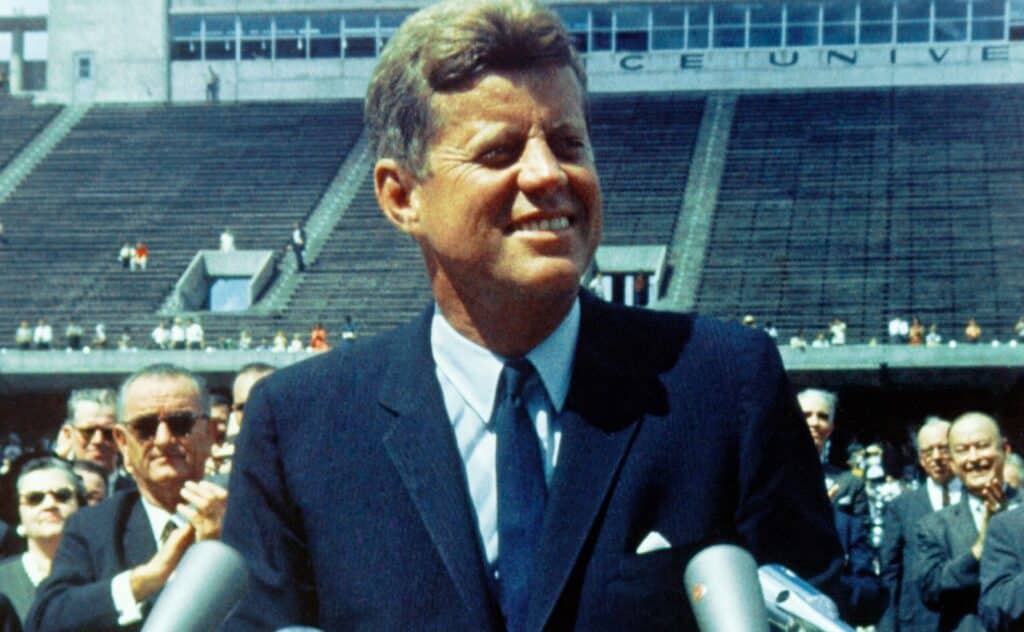 Kleine nonverbale Nuancen entscheiden über den ersten großen Eindruck 16 Bild von John F. Kennedy
